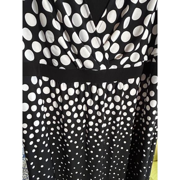 Catherine's Womens Dress Maxi 3X 26/28 Polka Dots Beach Empire Waist Sleeveless - Picture 4 of 14
